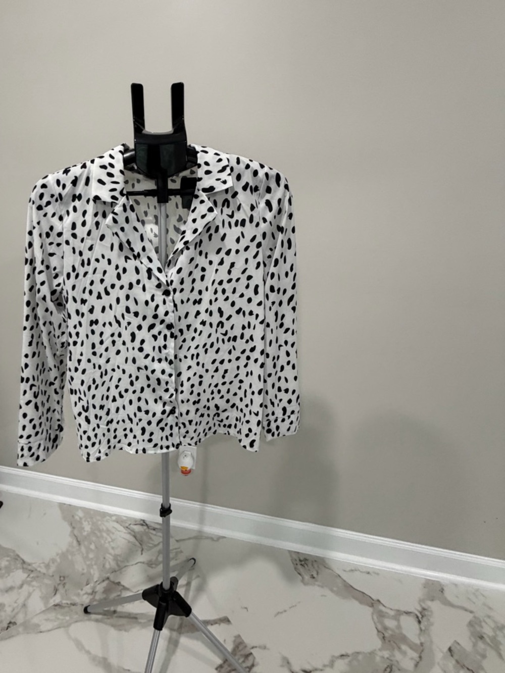 Wish Black & White Spot Print Button-Down Blouse